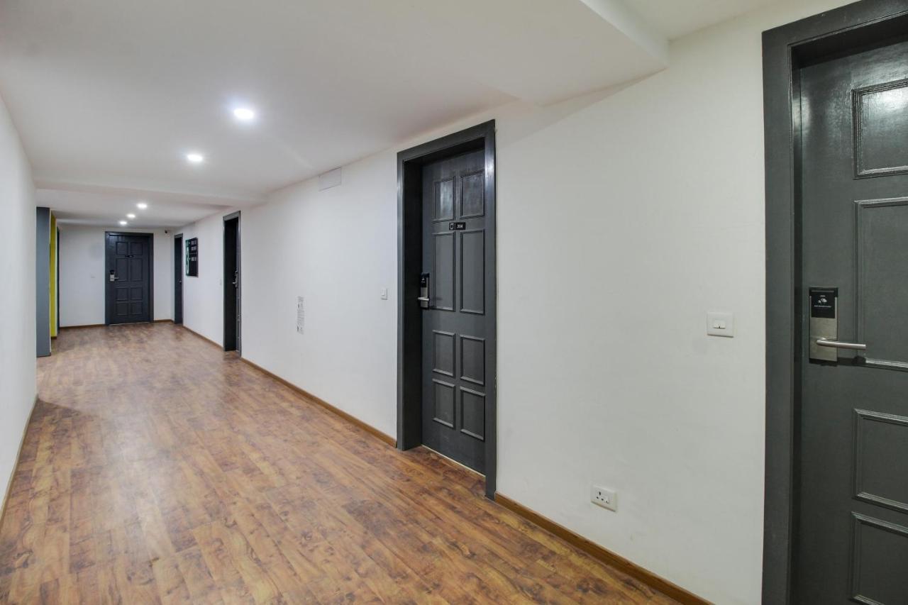 Hotel Super Oyo Townhouse 1237 Balewadi Méribel Village Esterno foto